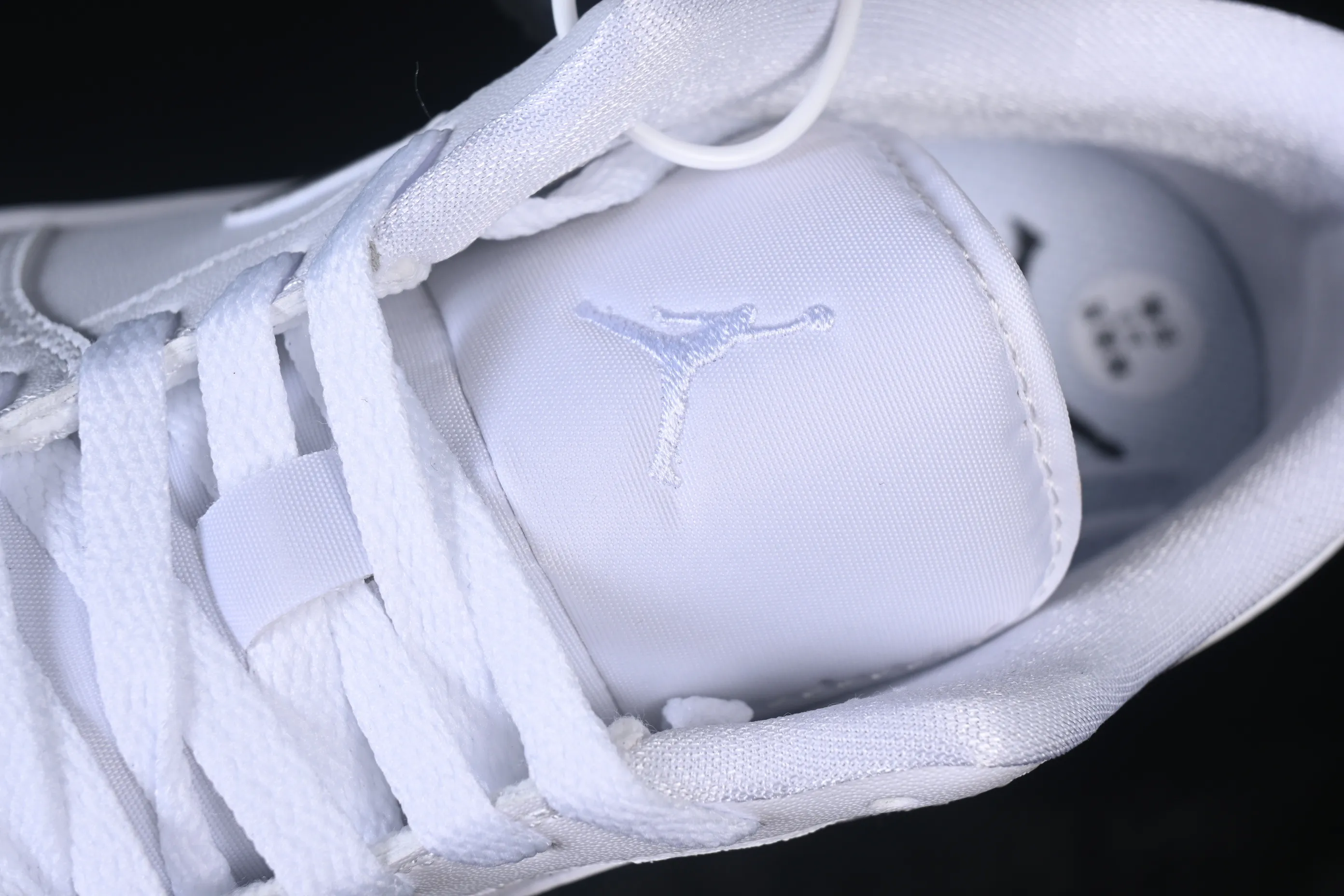 All categories Air Jordan Jordan series basketball shoes Air Jordan 1 Low Air Jordan 1 Low AJ1 Joe 1 new pure white low-top casual sneakers DV0990-111